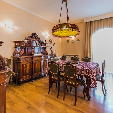 Apartment At 12 Baratashvili Street Tbilisi Exteriör bild