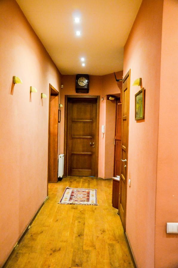 Apartment At 12 Baratashvili Street Tbilisi Exteriör bild